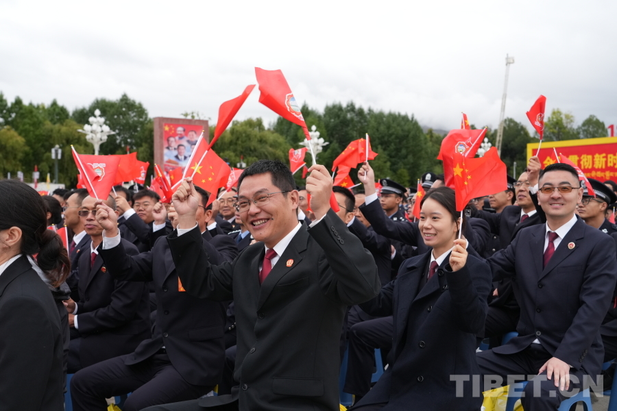 西藏自治区60周年庆祝活动西藏自治区成立六十周年庆祝活动，辉煌历程与未来展望